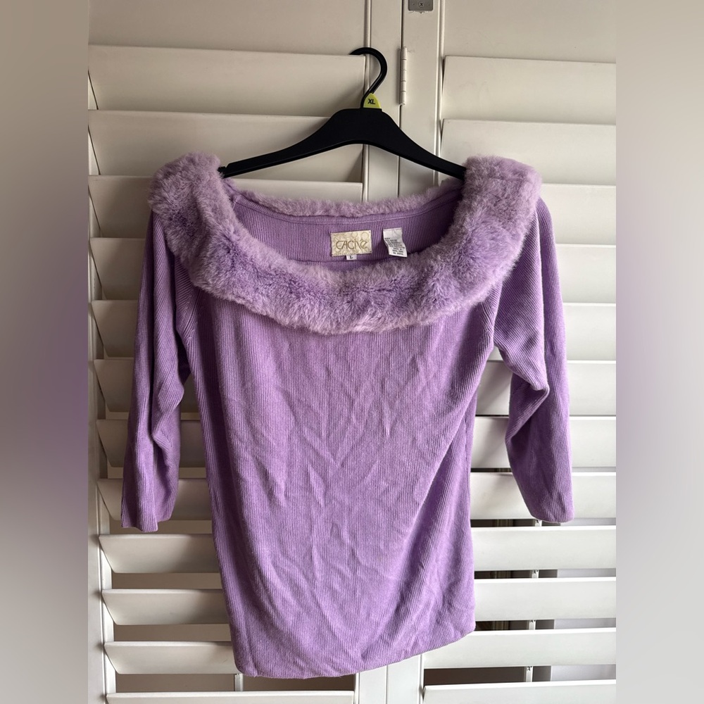 Cache Lavender Off-the-Shoulder Sweater with Faux Fur